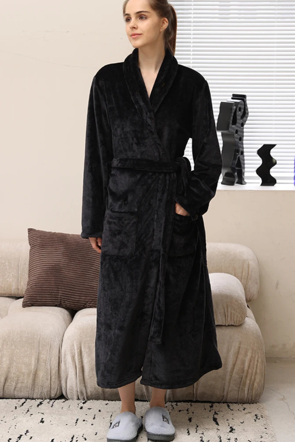 Peignoir pour Femme Polaire Noir – Image 2