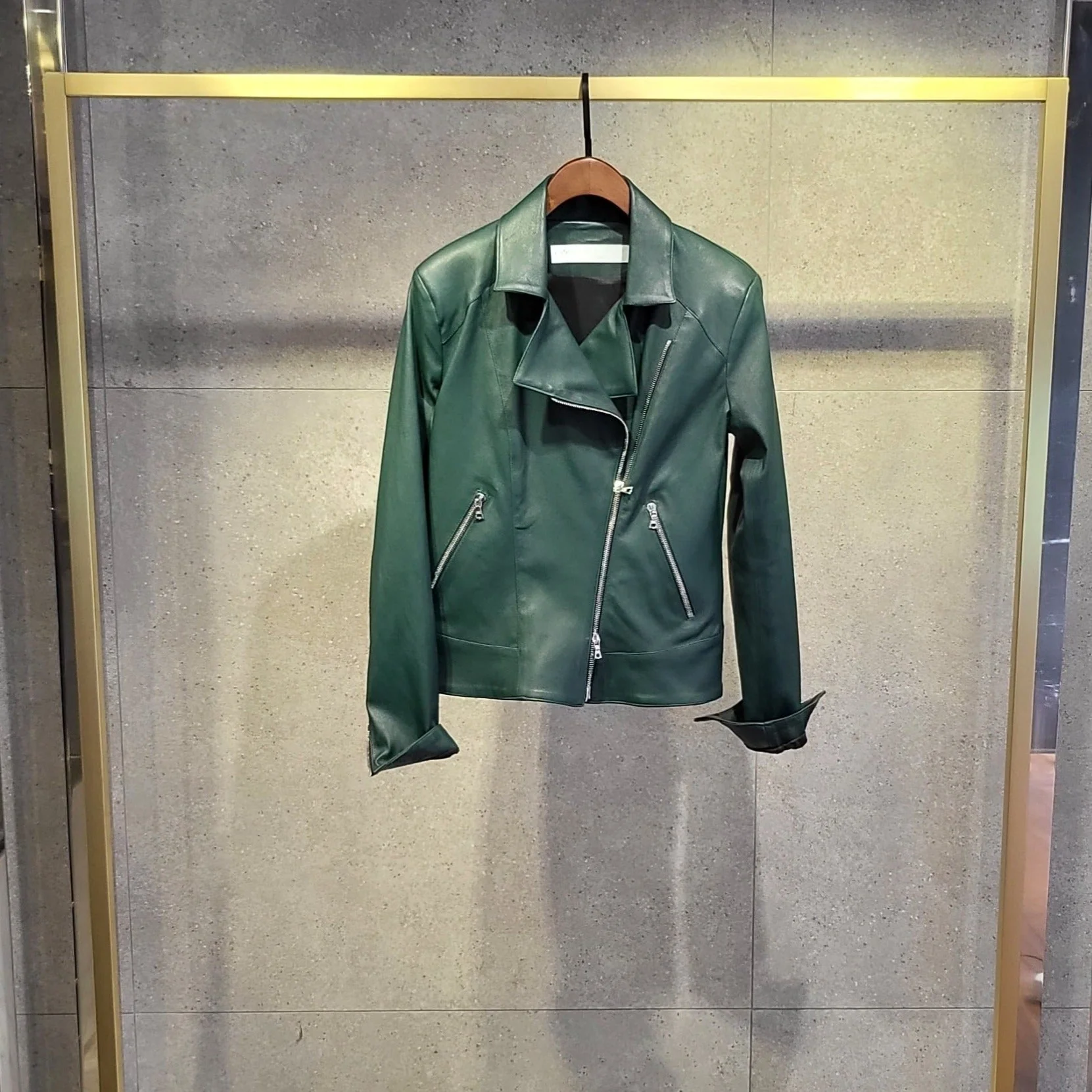 BLOUSON "CLOÉ" EN CUIR STRECH