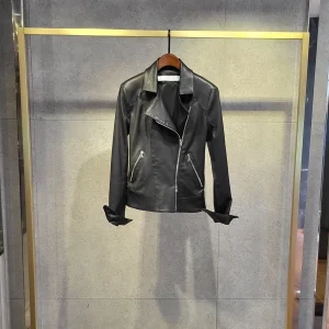 BLOUSON "CLOÉ" EN CUIR STRECH