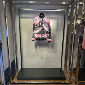 "LOVE EVERYBODY" SEQUIN JOGGINGJACKET