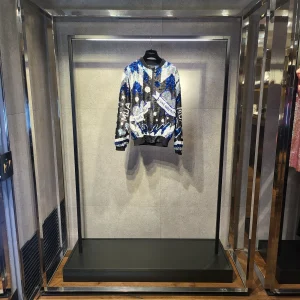 LOVE EVERYBODY SEQUIN JOGGINGJACKET