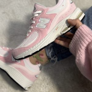 New Balance – Rose